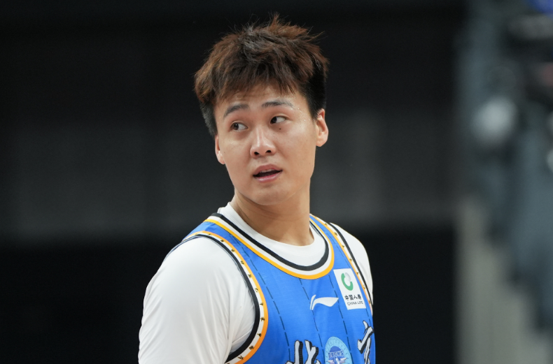 开云登录入口-CBA全明星首周票数：徐杰总票王赵睿北区票王 庞峥麟超郭艾伦