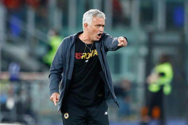 开云登录入口-鸟叔摆烂式轮换不胜副班长，小心意甲欧协满盘皆输