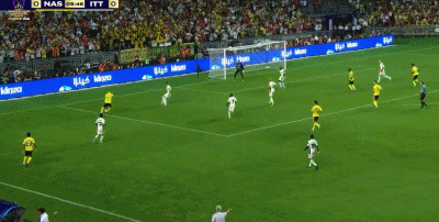 沙超杯战报:C罗助攻菲利克斯破门,十人利雅得2-1吉达联合