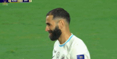 沙超杯战报:C罗助攻菲利克斯破门,十人利雅得2-1吉达联合