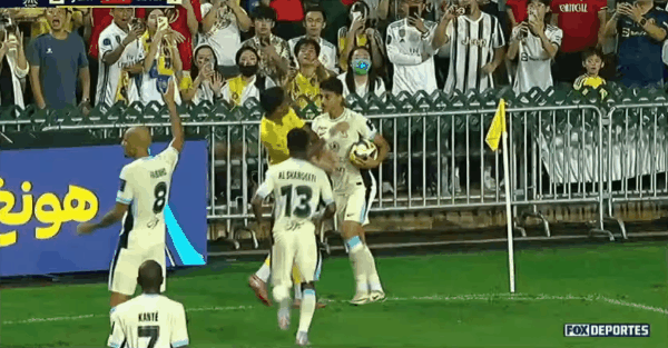 沙超杯战报:C罗助攻菲利克斯破门,十人利雅得2-1吉达联合