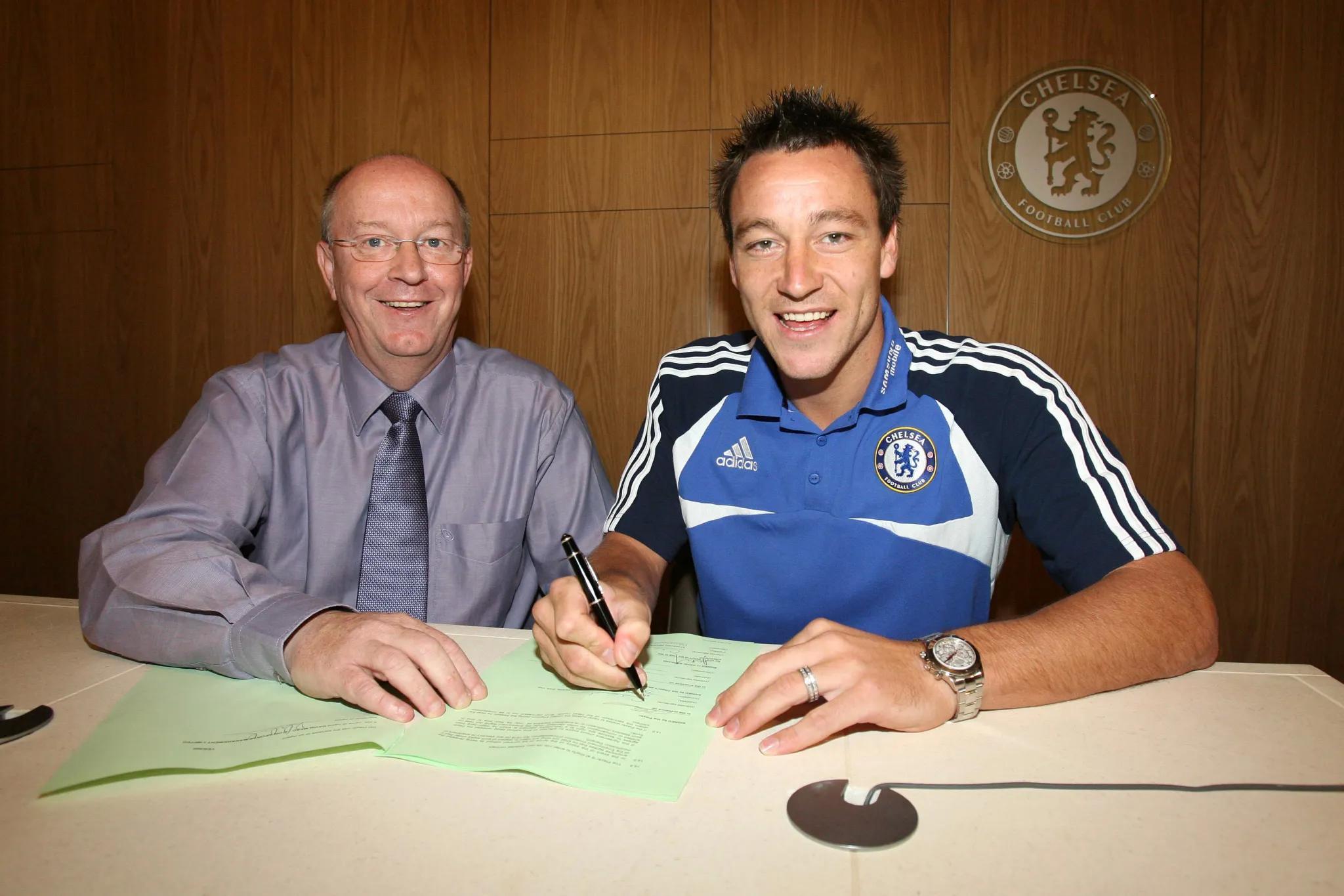 开云体育平台-切尔西73岁的俱乐部秘书即将退休,他自2002年以来就在蓝军工作