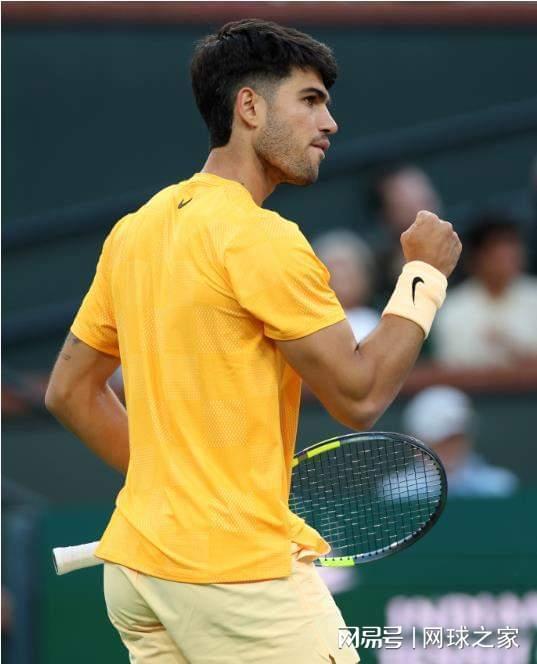 两位迷弟连续相逢大师赛,向西班牙战神纳达尔致敬