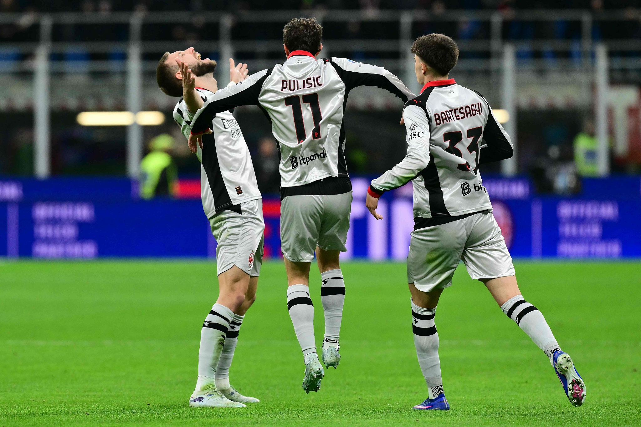 开云体育平台-意甲:帕夫洛维奇世界波 AC米兰3-2险胜都灵