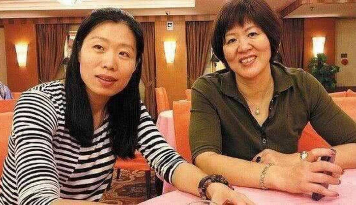 中国女排最经典一扣非郎平朱婷制造！黄金一代奥运奇兵变副厅高官|张越红|葛勇|排球|雅典奥运会|沈阳_新浪体育_新浪新闻