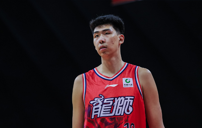 开云体育平台-CBA数据王出炉：外援5项第一 李添荣三分王周琦本土篮板王